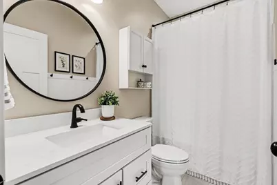 5187 Salmon River Court SW, Wyoming, MI 49418 - Photo 17