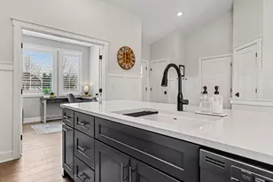 5187 Salmon River Ct SW, Wyoming, MI 49418 - Photo 5