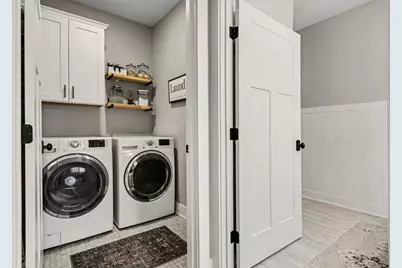 5187 Salmon River Court SW, Wyoming, MI 49418 - Photo 15