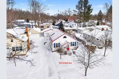 814 N Rath Avenue, Ludington, MI 49431 - Photo 3