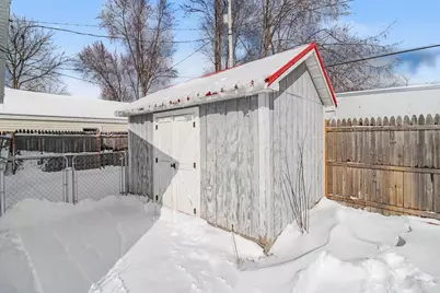 814 N Rath Avenue, Ludington, MI 49431 - Photo 37