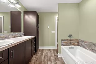 4656 Arbor Trail, Holland, MI 49423 - Photo 23