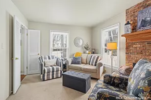 101 E 33rd St, Holland, MI 49423 - Photo 7