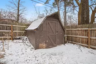 820 S Quarterline Rd, Muskegon, MI 49442 - Photo 23