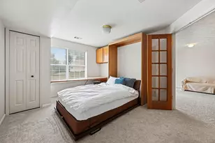 4356 Pine Ridge Ct, Ann Arbor, MI 48105 - Photo 17