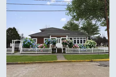 202 Oak Street, South Haven, MI 49090 - Photo 1