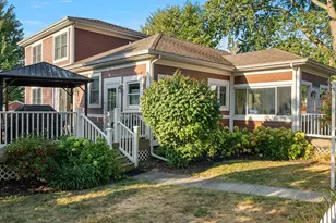 202 Oak St, South Haven, MI 49090 - Photo 41