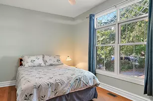 202 Oak St, South Haven, MI 49090 - Photo 21