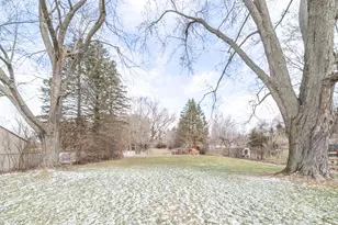 912 W Silver Lake Rd, Fenton, MI 48430 - Photo 15