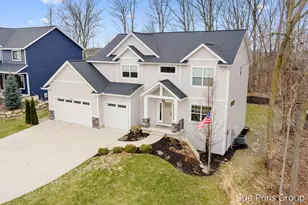 8089 Eagle Peak Dr, Jenison, MI 49428 - Photo 3