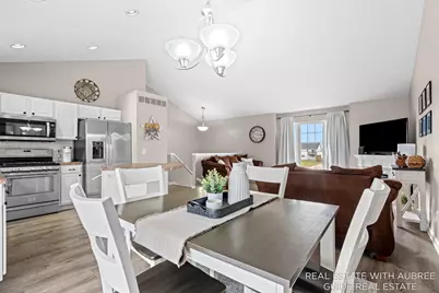 6948 Shady Knoll Drive SE, Caledonia, MI 49316 - Photo 15