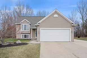 6948 Shady Knoll Dr SE, Caledonia, MI 49316 - Photo 1