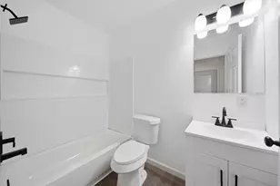 209 Damon St, Jackson, MI 49203 - Photo 11