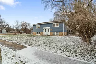 277 Grove St, Sparta, MI 49345 - Photo 47