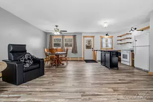 277 Grove St, Sparta, MI 49345 - Photo 11