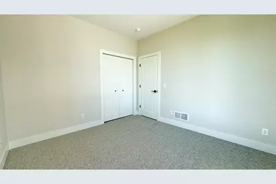 312 Edison Court #28, Muskegon, MI 49440 - Photo 33