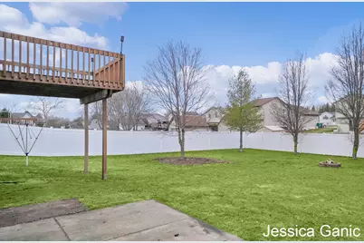 553 Sunmeadow Drive SE, Grand Rapids, MI 49508 - Photo 35