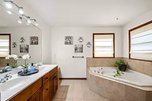 6175 Lara Ln, Stevensville, MI 49127 - Photo 21