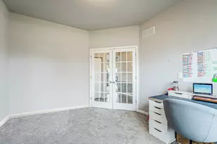 9308 Neumann Cir, Ypsilanti, MI 48197 - Photo 21