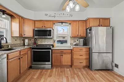 742 Riverside Drive, Battle Creek, MI 49015 - Photo 3