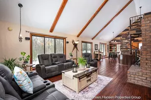 8482 S Cypress Ave, Newaygo, MI 49337 - Photo 17