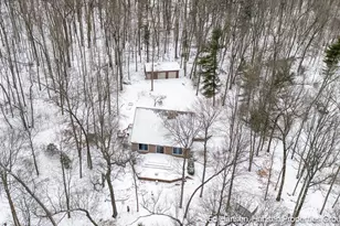 8482 S Cypress Ave, Newaygo, MI 49337 - Photo 67