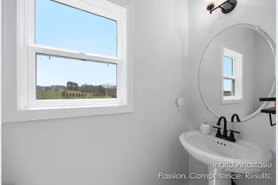 6830 Golden View Drive SE, Grand Rapids, MI 49512 - Photo 19