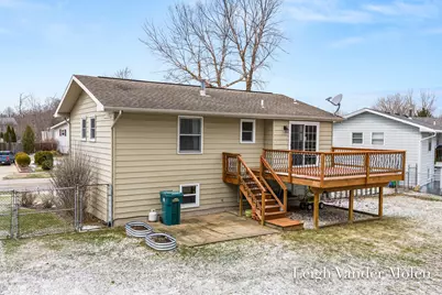 1410 Beckwith Avenue NE, Grand Rapids, MI 49505 - Photo 25