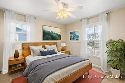 1410 Beckwith Avenue NE, Grand Rapids, MI 49505 - Photo 11