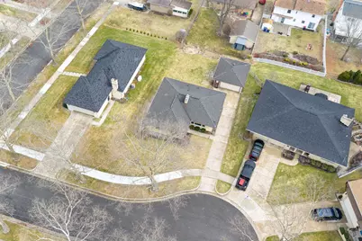 767 Beaumont Drive NW, Grand Rapids, MI 49504 - Photo 3