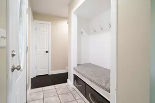 767 Beaumont Dr NW, Grand Rapids, MI 49504 - Photo 7