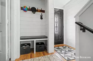 519 Macomb Ave NW, Grand Rapids, MI 49534 - Photo 27