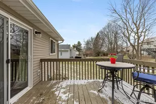 6737 Gran Via Dr NE, Rockford, MI 49341 - Photo 25