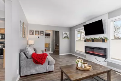 7337 Harmon Lane, Jenison, MI 49428 - Photo 5