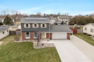 7337 Harmon Ln, Jenison, MI 49428 - Photo 35