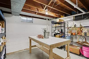 1527 Kingston Ave, Kalamazoo, MI 49001 - Photo 25