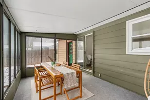 1527 Kingston Ave, Kalamazoo, MI 49001 - Photo 17