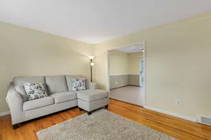 1805 Englewood Ave, Madison Heights, MI 48071 - Photo 5