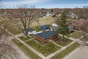 1805 Englewood Ave, Madison Heights, MI 48071 - Photo 33