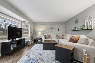 1600 Southlawn St, Jenison, MI 49428 - Photo 5