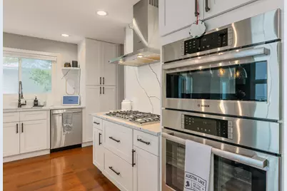 2628 E Shore Drive, Portage, MI 49002 - Photo 7