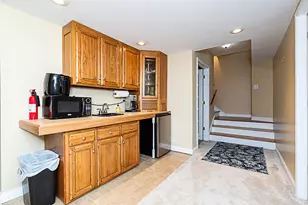 8551 Old Stone Cir, Kalamazoo, MI 49009 - Photo 59