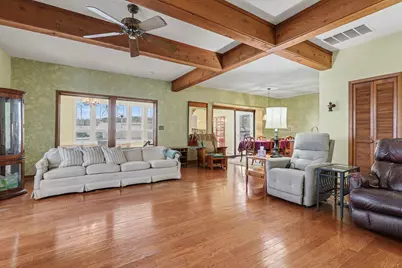 3135 Lakeshore Drive, Muskegon, MI 49441 - Photo 5