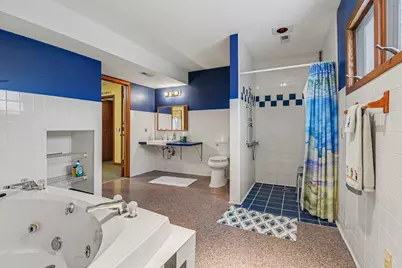 3135 Lakeshore Drive, Muskegon, MI 49441 - Photo 27