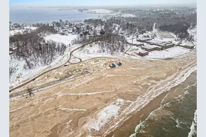 3135 Lakeshore Drive, Muskegon, MI 49441 - Photo 47