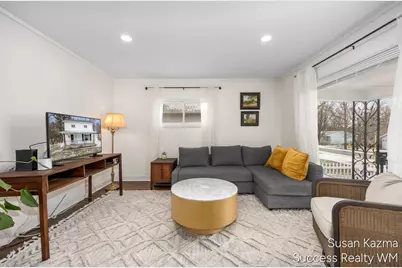 177 Prospect Street, Rockford, MI 49341 - Photo 3