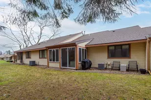 478 Cherry Ln, Holland, MI 49424 - Photo 29