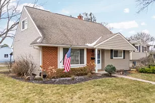 235 Burroughs St, Plymouth, MI 48170 - Photo 3