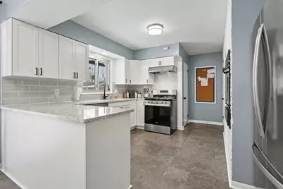 1829 Nash Drive, Saint Joseph, MI 49085 - Photo 5