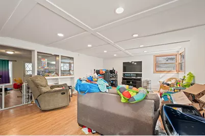 406 Marion Avenue, Big Rapids, MI 49307 - Photo 3